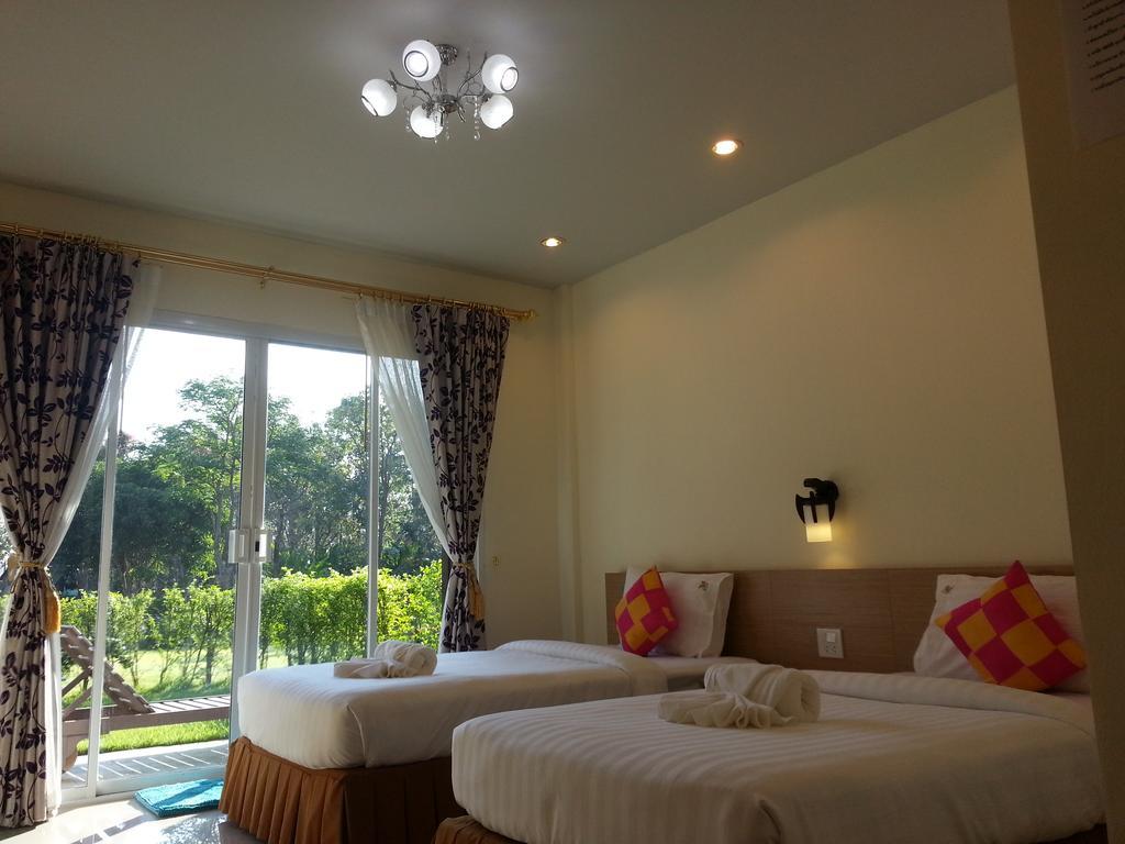Banana Resort And Spa Kanchanaburi Room photo